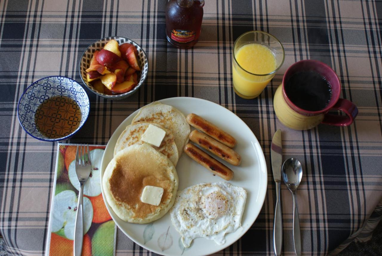 Top Of Algonquin Bed And Breakfast Mattawa Екстер'єр фото